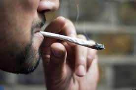 L'âge légal pour consommer du cannabis passera à 21 ans le 1er janvier