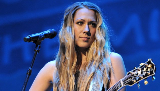Vidéoclip Hold On de Colbie Caillat!
