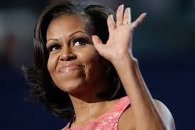 Michelle Obama fait un dunk!!!