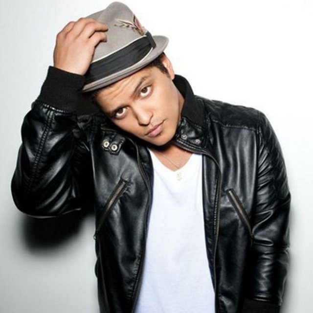 Bruno Mars à SNL!