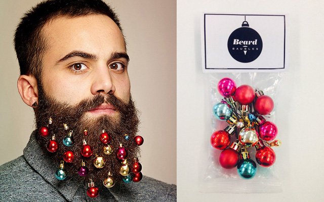 Des boules de Noël pour la barbe!
