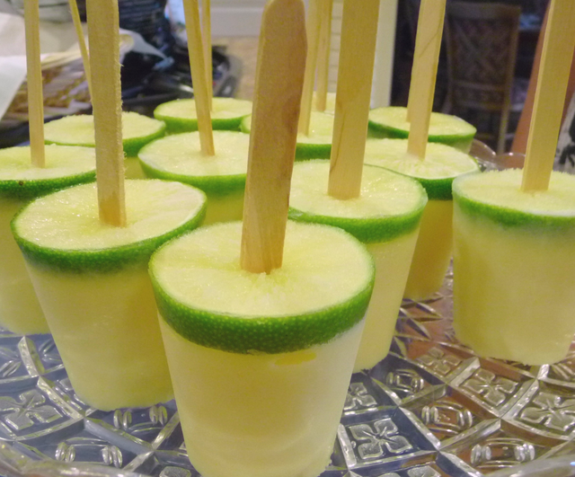 Des popsicles gin et tonic!