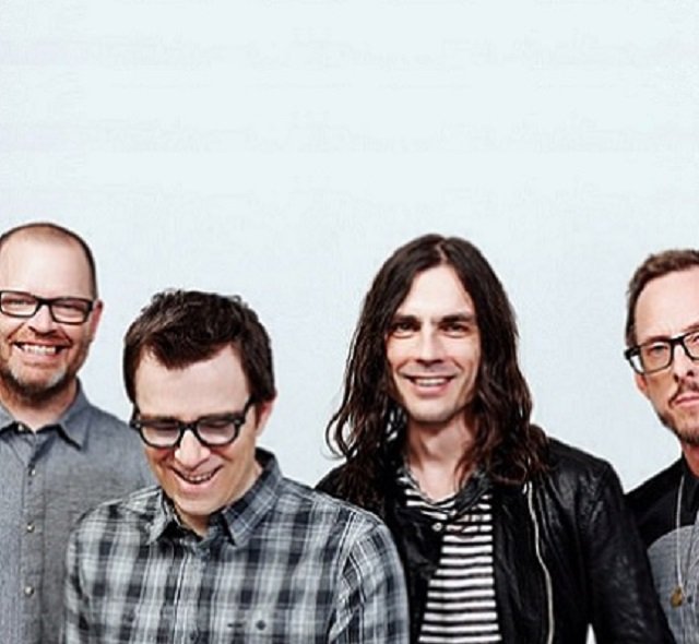 Weezer est prêt pour l'été!