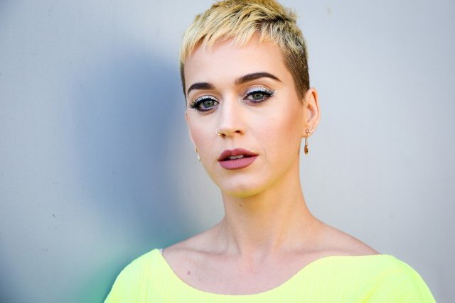 Son nouvel album «Witness» est disponible!