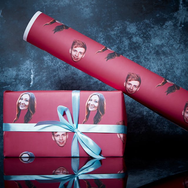 Personnaliser votre rouleau de papier de Noël avec votre portrait! 